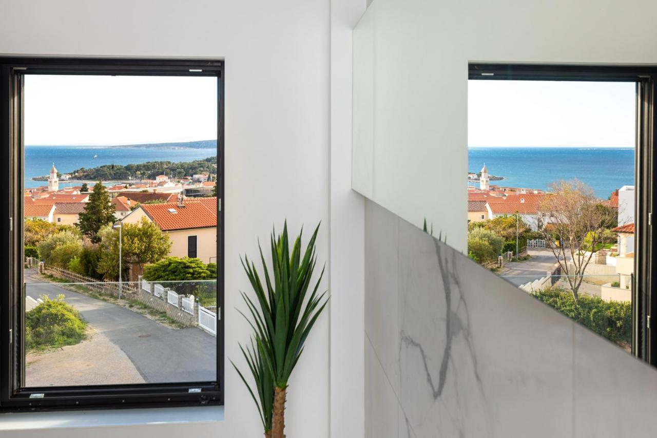 Villa Nina-3 Bedroom With A Pool And Hot Tub Krk Town