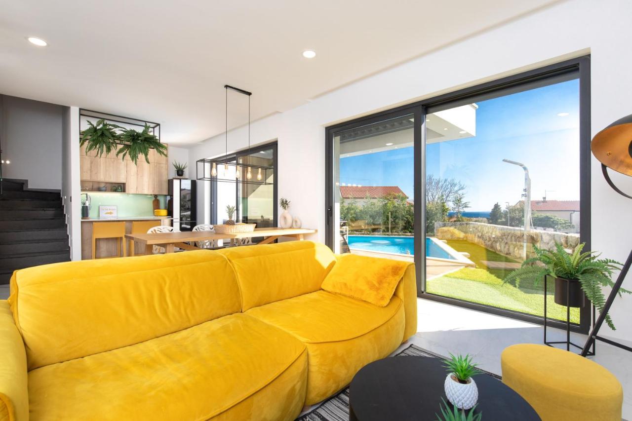 Nina-3 Bedroom With A Pool And Hot Tub Villa *